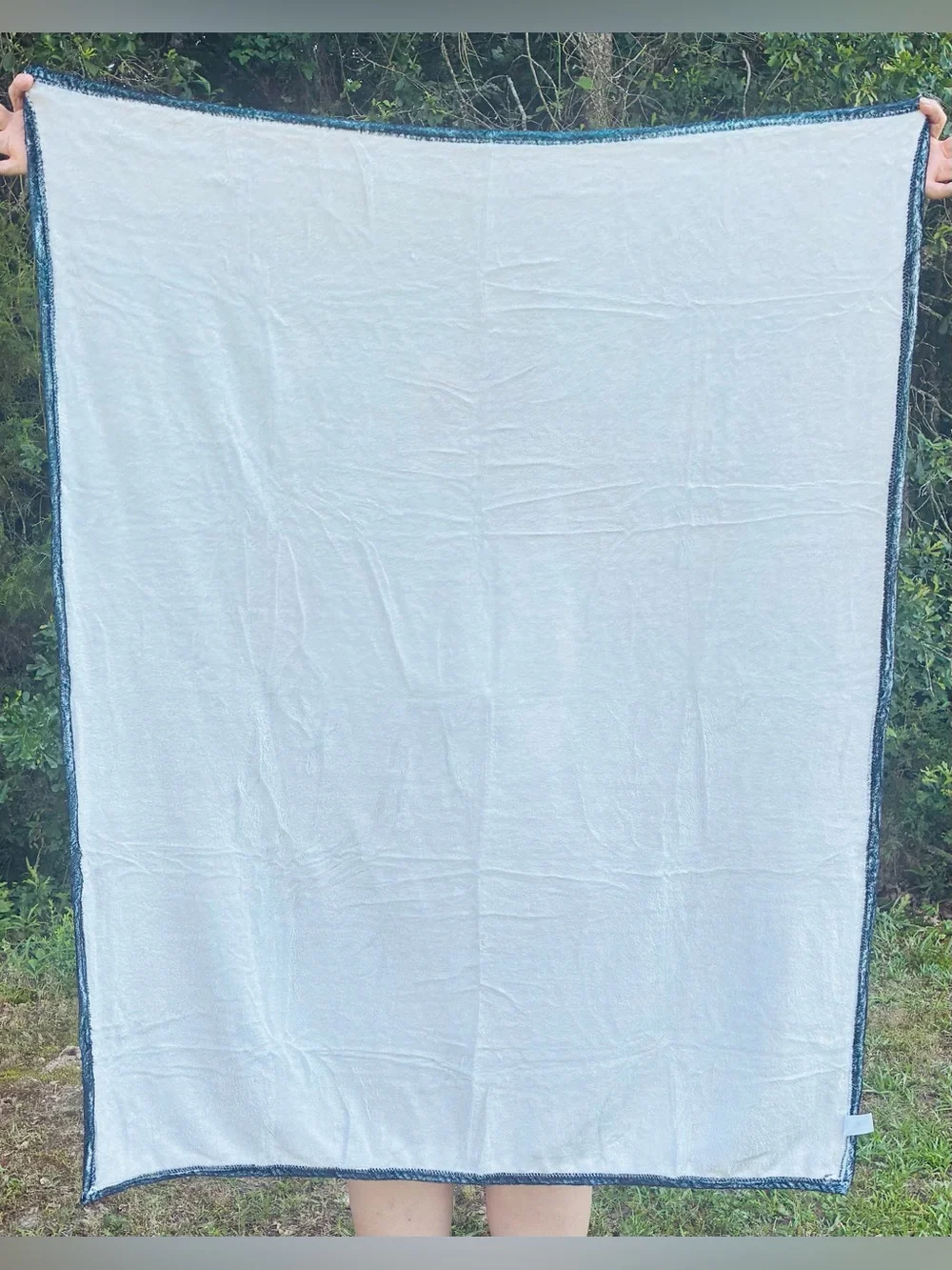 NEW “IT: Welcome to Derry” Throw Blanket